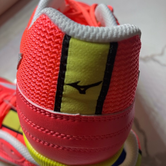 MIZUNO SOCCER SHOES Turf ⚽️ 👟 
fit normal, good fabrics, Japanese technology - Picture 4 of 6